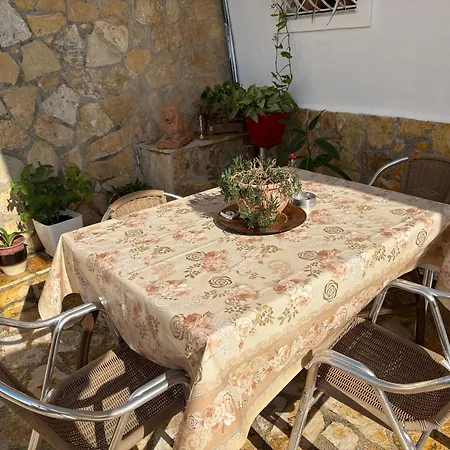 Stelio Apartment